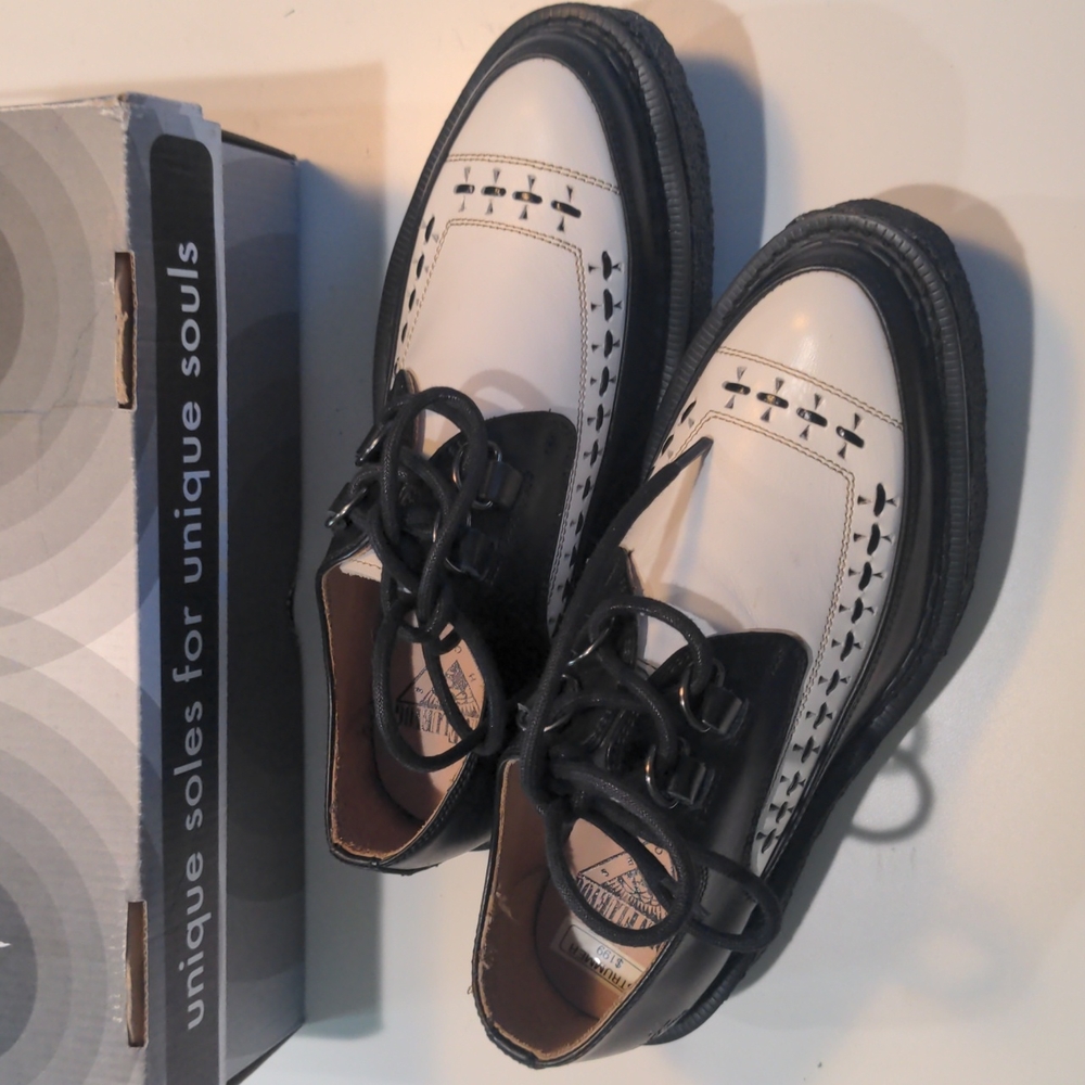 New Fluevog Creepers, sz 6, black/white, leather